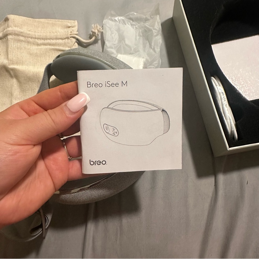 Breo iSeeM Eye Massager with Heat, Customizable Eye Massager NEW - Picture 11 of 11